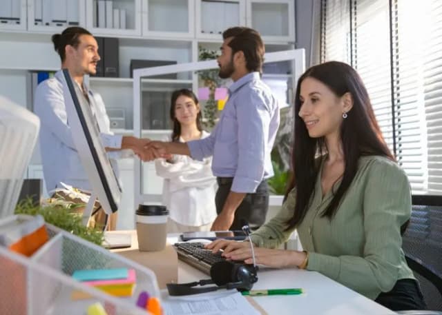 Kiedy pracodawca może dopuścić nowo zatrudnionego pracownika do pracy? Kiedy pracodawca może dopuścić nowo zatrudnionego pracownika do pracy?