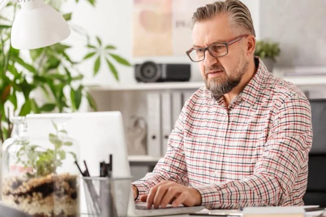 Co oznacza art 30 par 1 pkt 2 kodeksu pracy? Kluczowe informacje o wypowiedzeniu Co oznacza art 30 par 1 pkt 2 kodeksu pracy? Kluczowe informacje o wypowiedzeniu