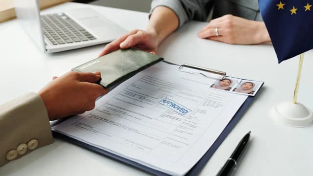 Czy pracodawca dostaje pieniądze za zatrudnienie Ukraińca? Oto fakty Czy pracodawca dostaje pieniądze za zatrudnienie Ukraińca? Oto fakty