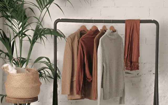 Ile można zarobić na odzieży używanej? Zaskakujące możliwości i fakty Ile można zarobić na odzieży używanej? Zaskakujące możliwości i fakty